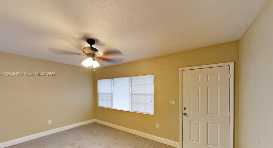 GOLDEN HIGHLANDS EST - Residential