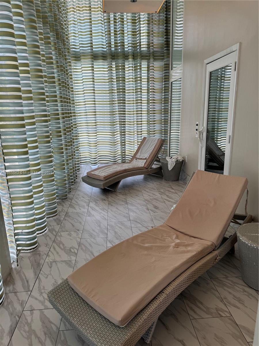 50 BISCAYNE CONDO - Residential