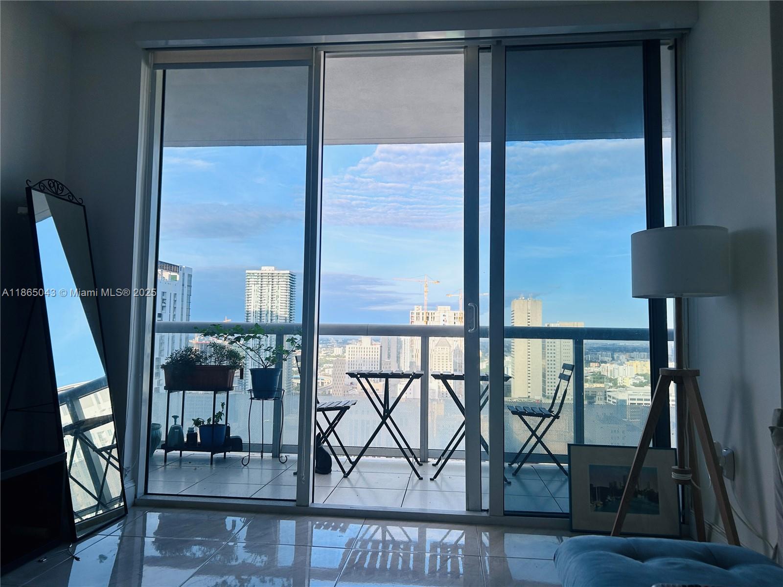 50 BISCAYNE CONDO - Residential