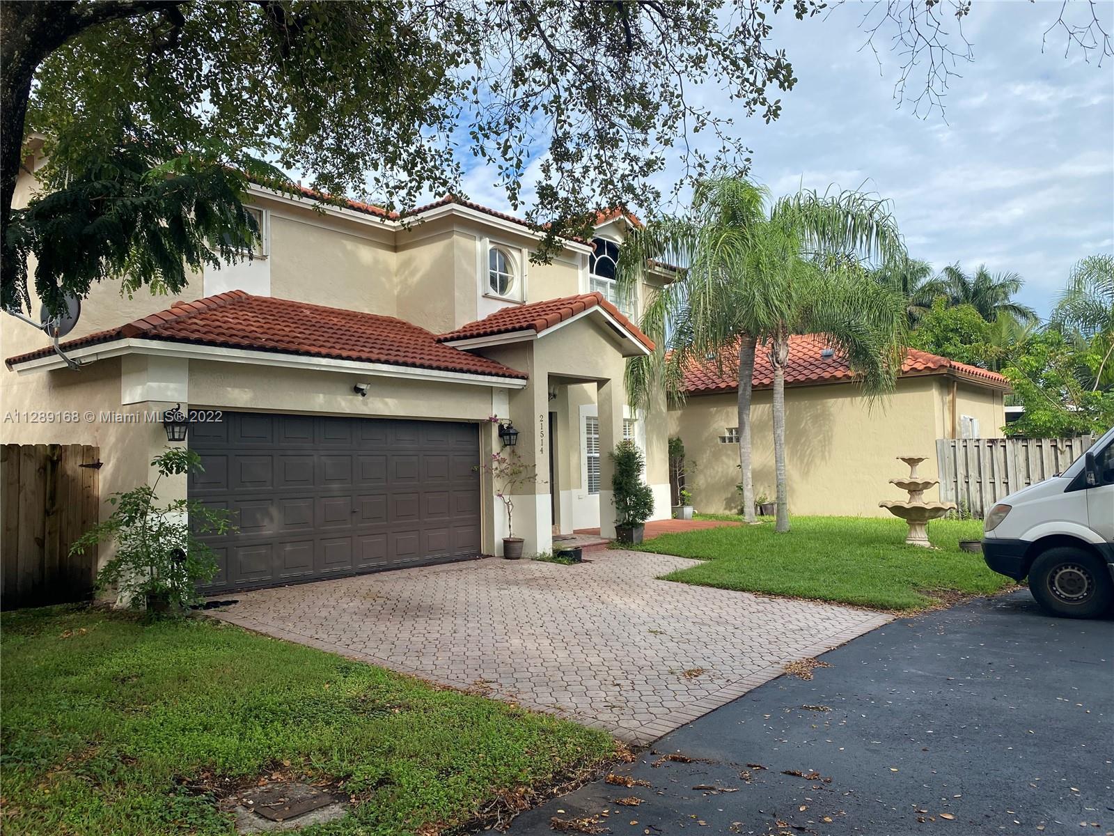 Live in beautiful, safe and secure Lakes by the Bay on a cul de sac. This Modern home, has two stories with 4 large bedrooms and 2.5 baths. The home has a large 2 car garage with a nice quality washer and dryer. When you rent
this property you have access to the neighborhood community pool and play ground area. All bedrooms are upstairs. This property is located in a great school district, near Edward Whig. Elementary, Cutler Ridge Middle and Cutler Bay Senior High. Act quickly if you hare interested in this property, it will rent quickly..