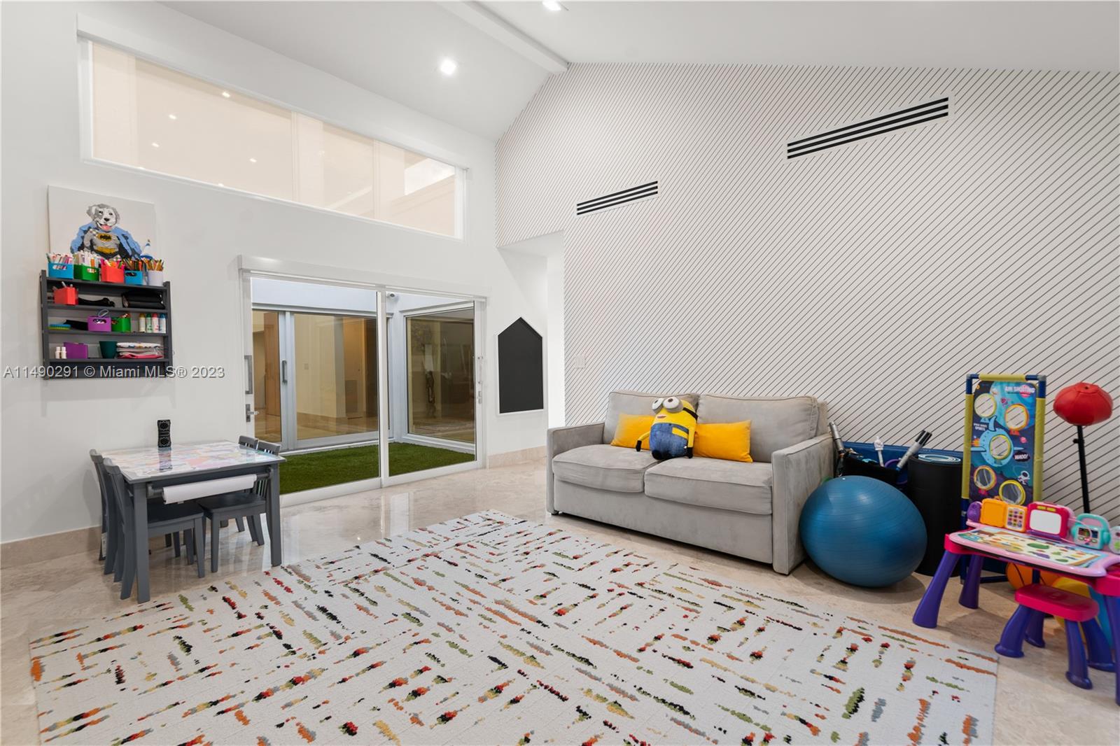 EMERALD HILLS SEC 3 - Residential