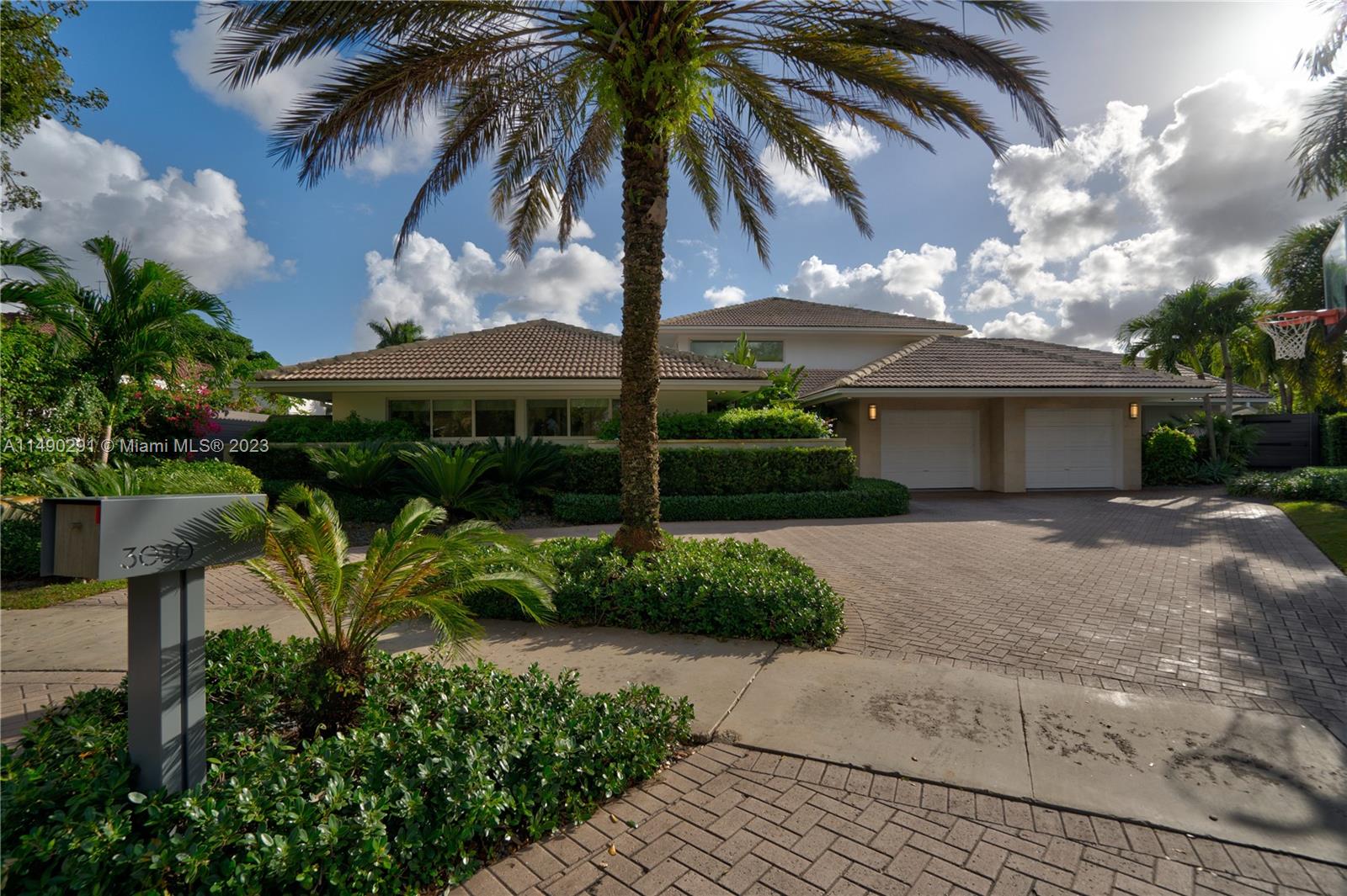 EMERALD HILLS SEC 3 - Residential