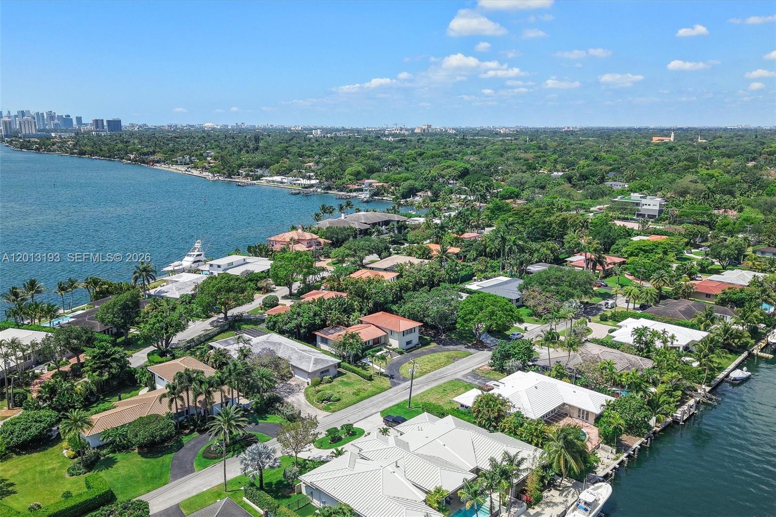 MIAMI SHORES BAY PK ESTAT - Residential