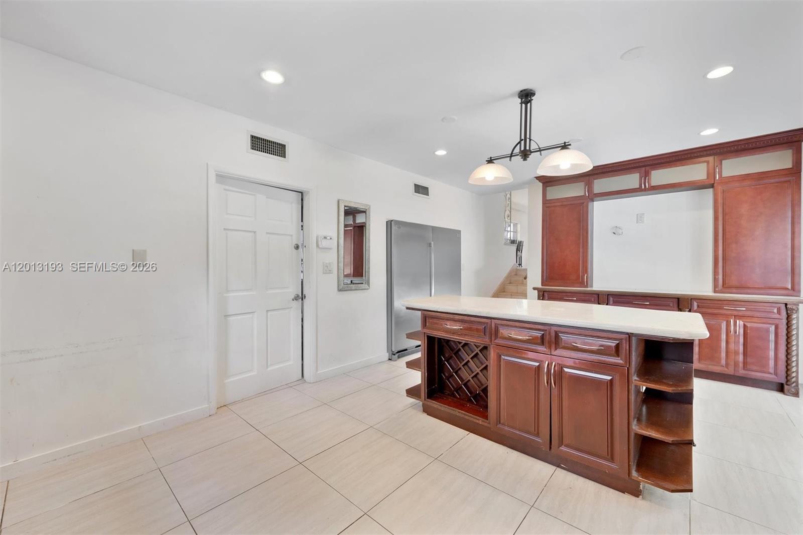 MIAMI SHORES BAY PK ESTAT - Residential