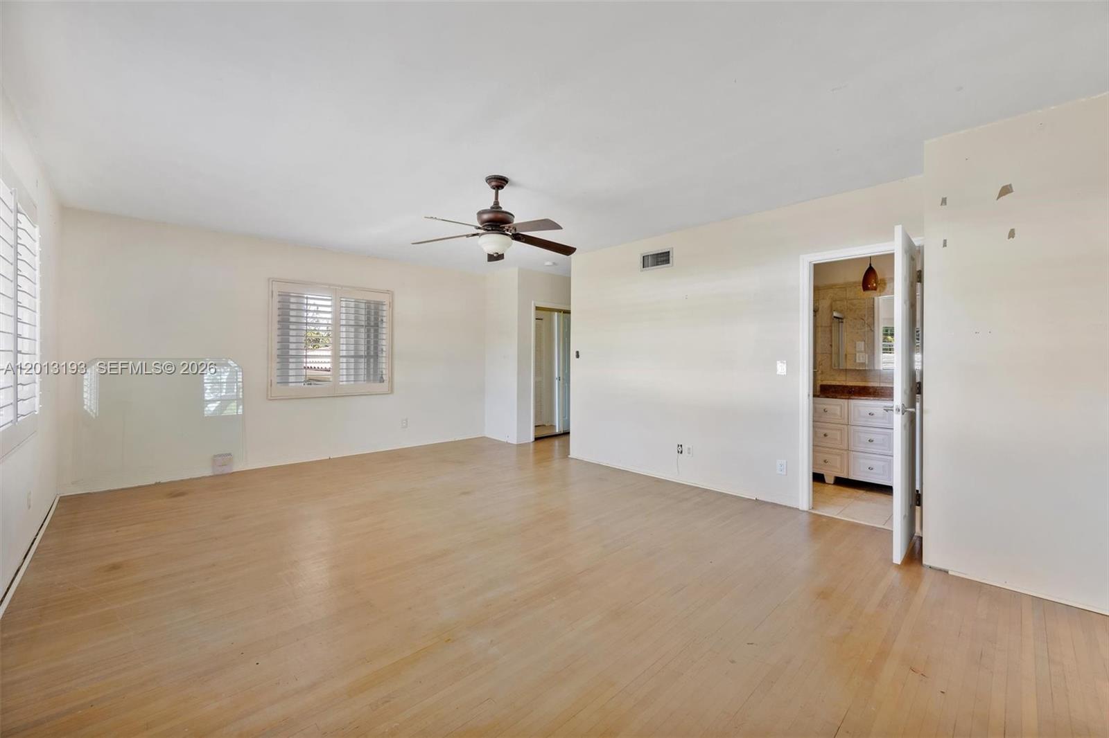 MIAMI SHORES BAY PK ESTAT - Residential