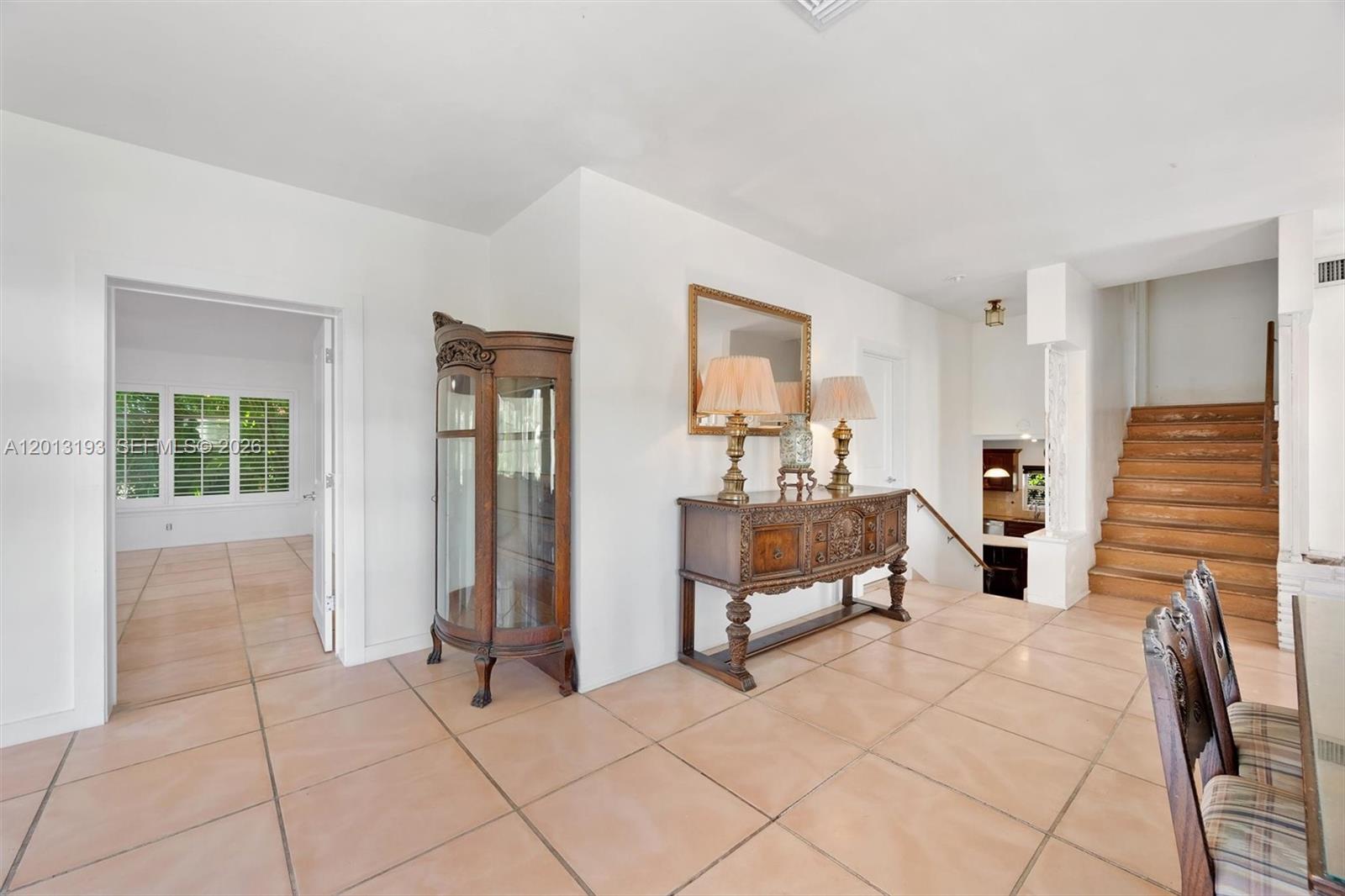 MIAMI SHORES BAY PK ESTAT - Residential