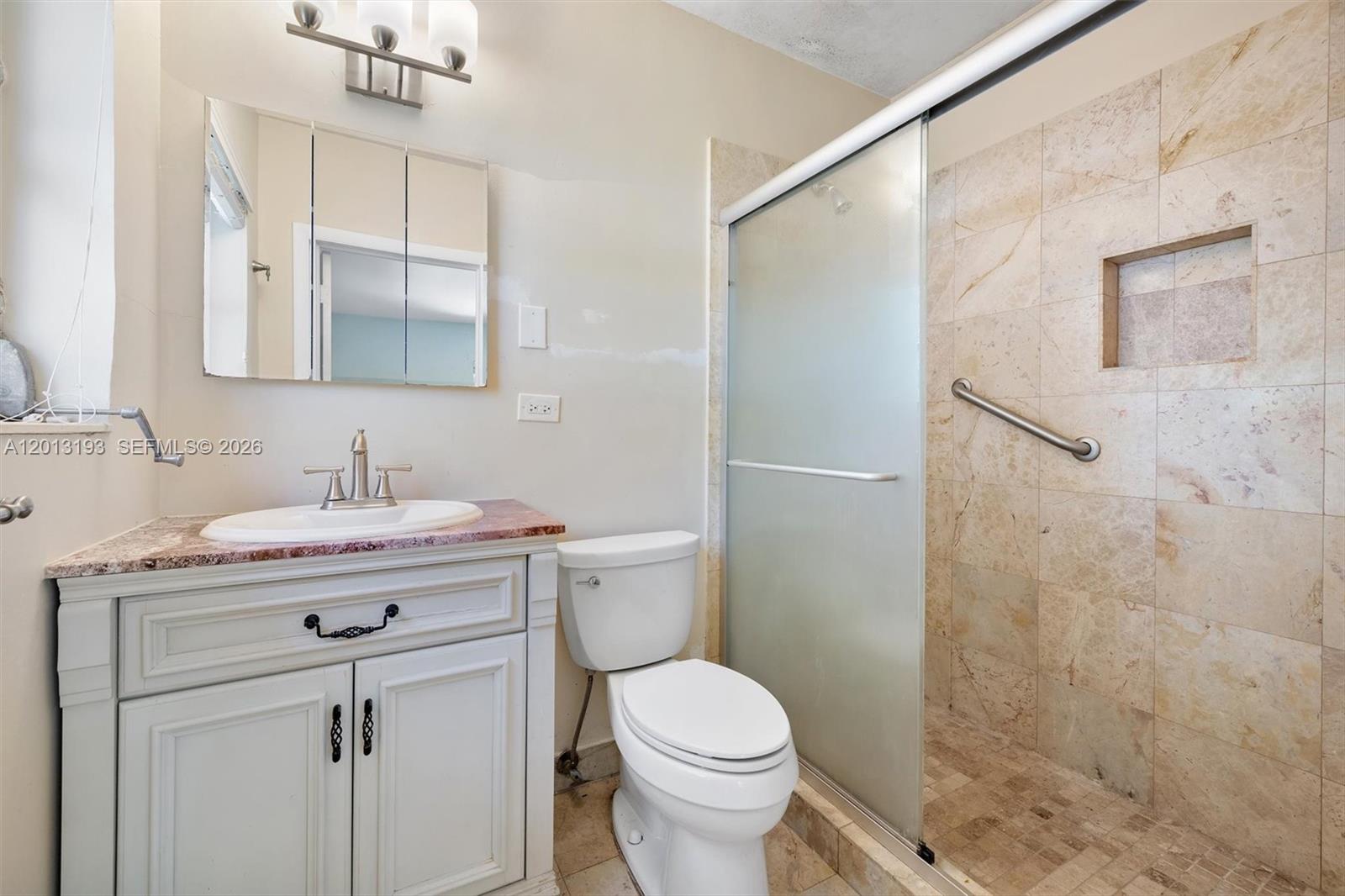 MIAMI SHORES BAY PK ESTAT - Residential