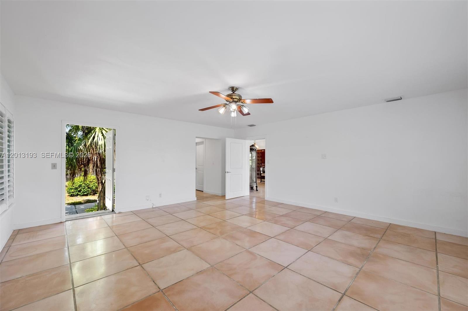 MIAMI SHORES BAY PK ESTAT - Residential