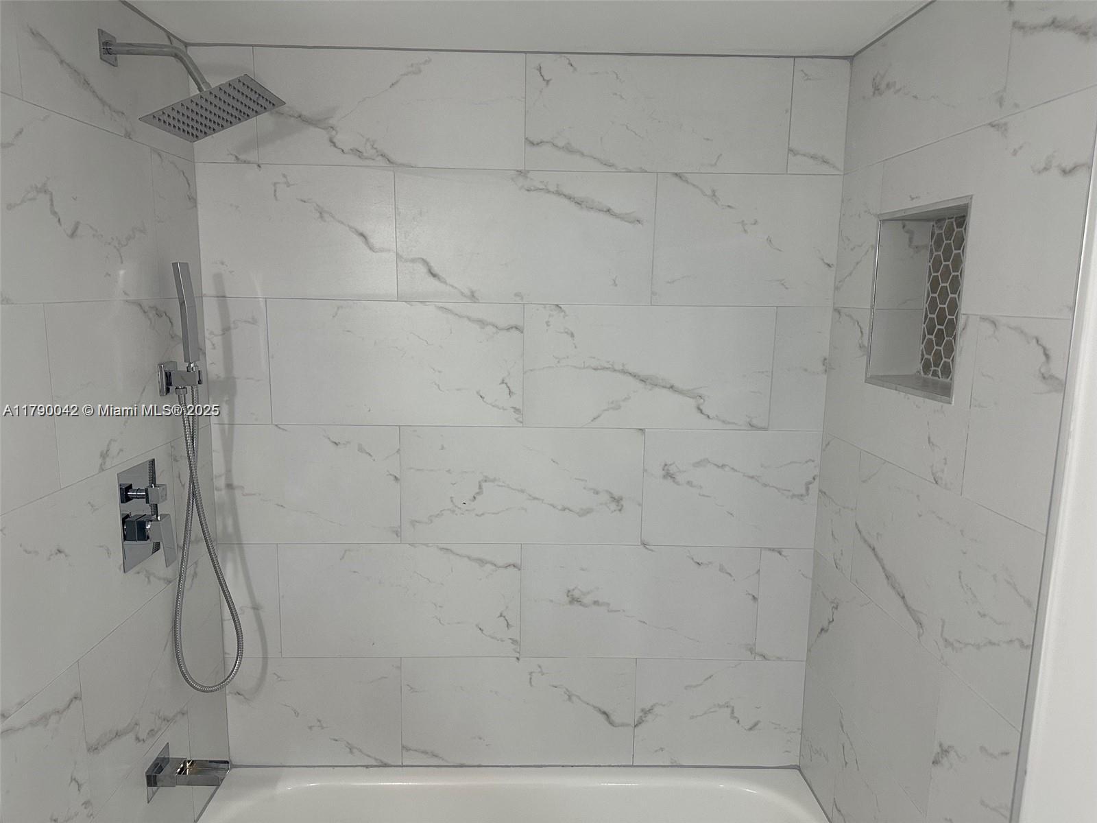 MIRAMAR CLUB CONDOMINIUM - Residential Lease