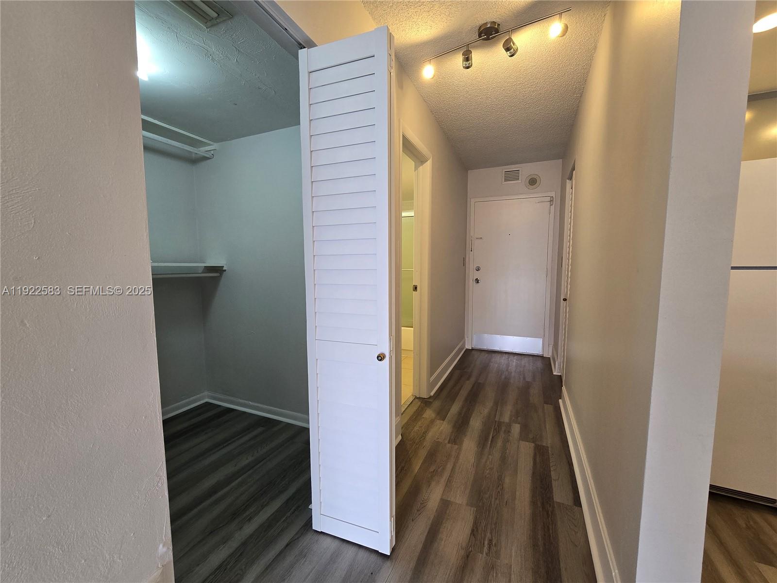 1470 NE 125th Ter 603