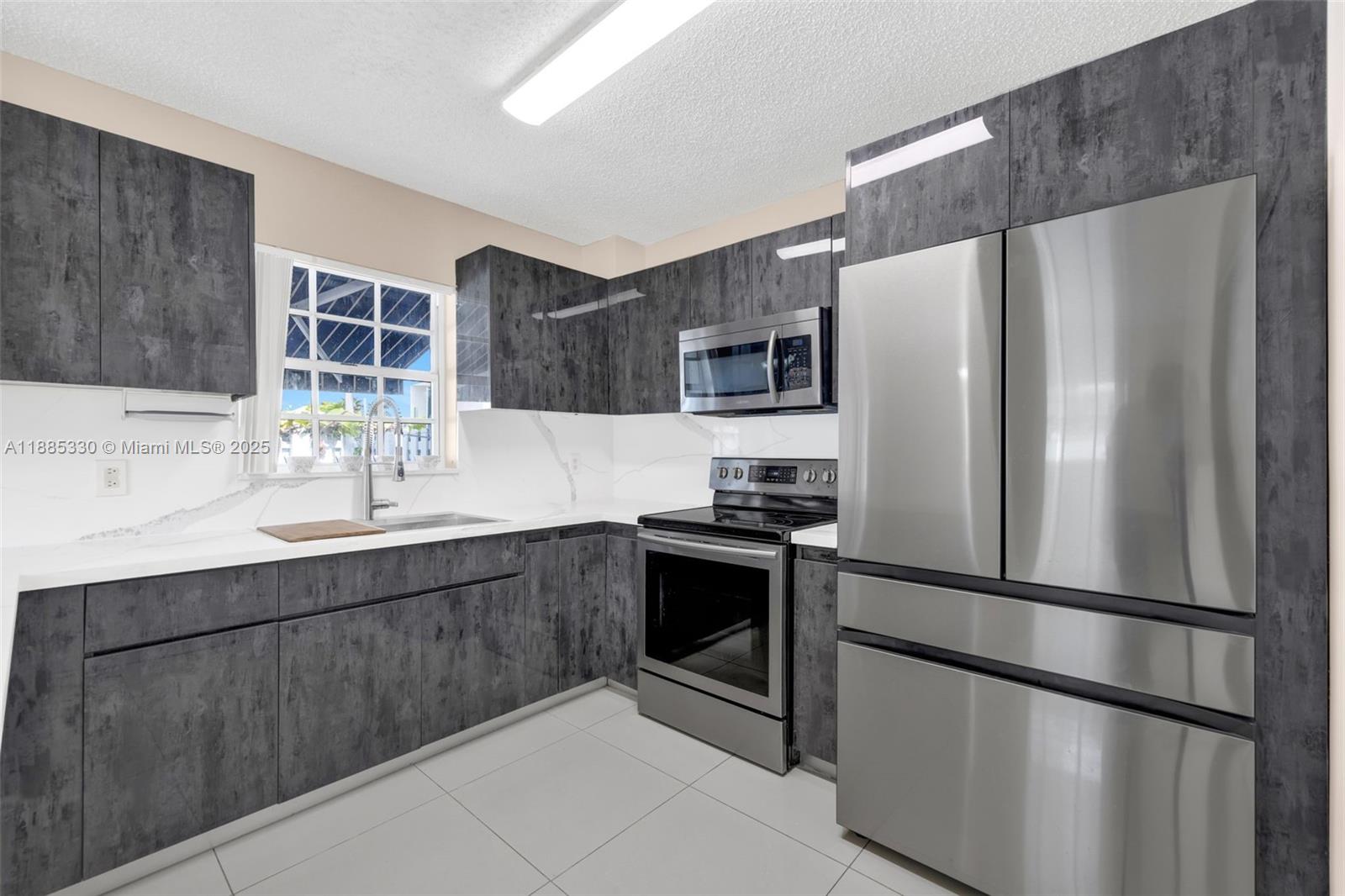 CLAIREMONT VILLAGE CONDO - Residential