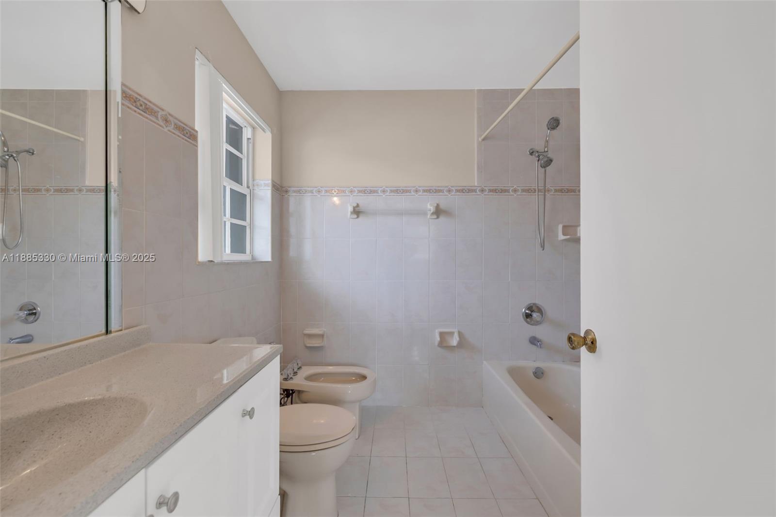 CLAIREMONT VILLAGE CONDO - Residential
