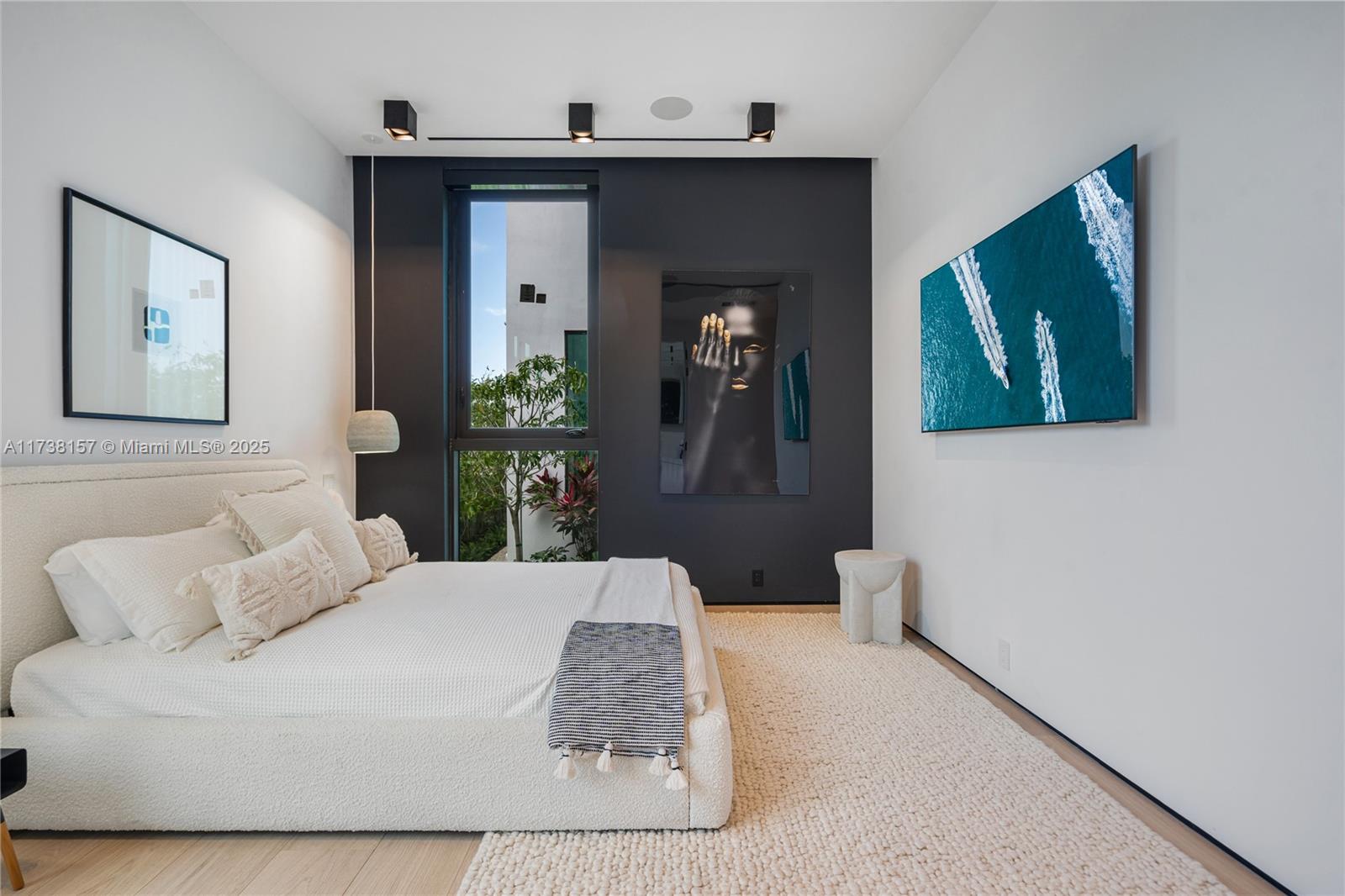 SAN MARCO - Residential Lease