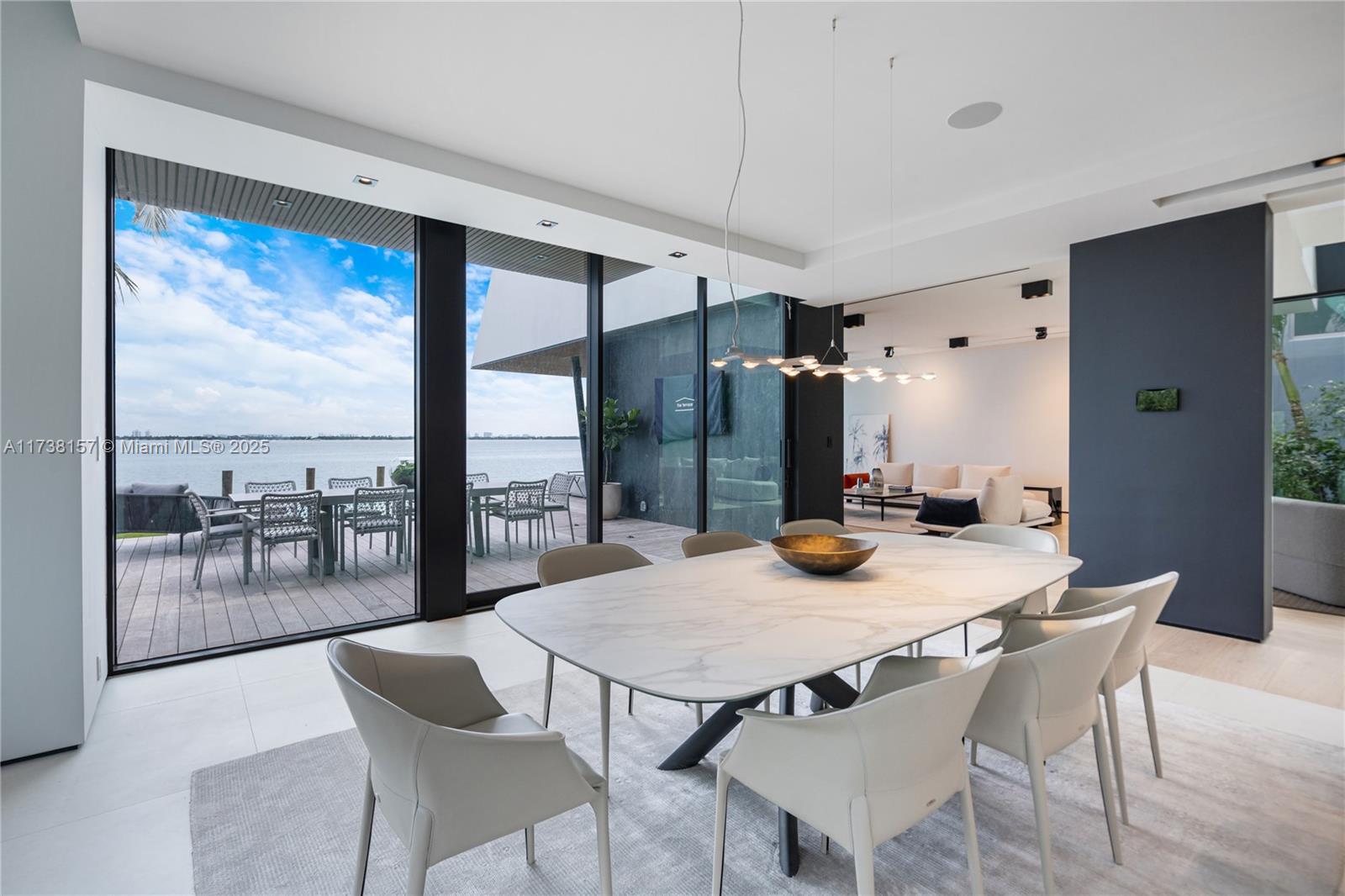 SAN MARCO - Residential Lease