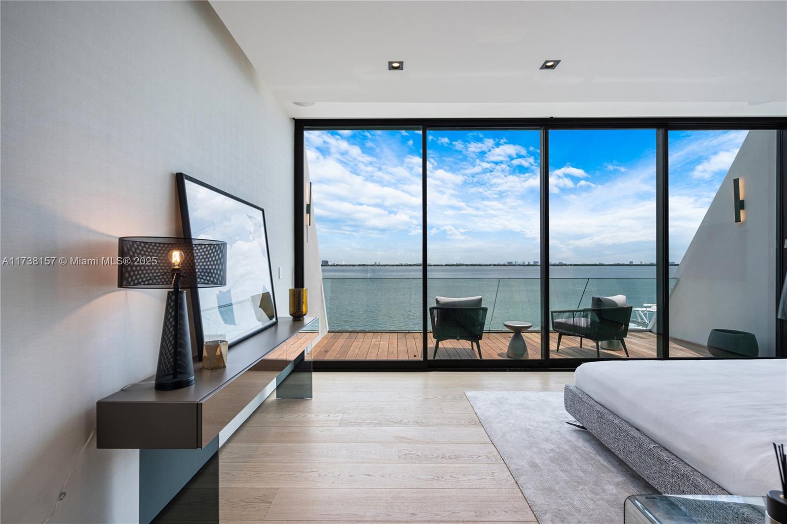 SAN MARCO - Residential Lease