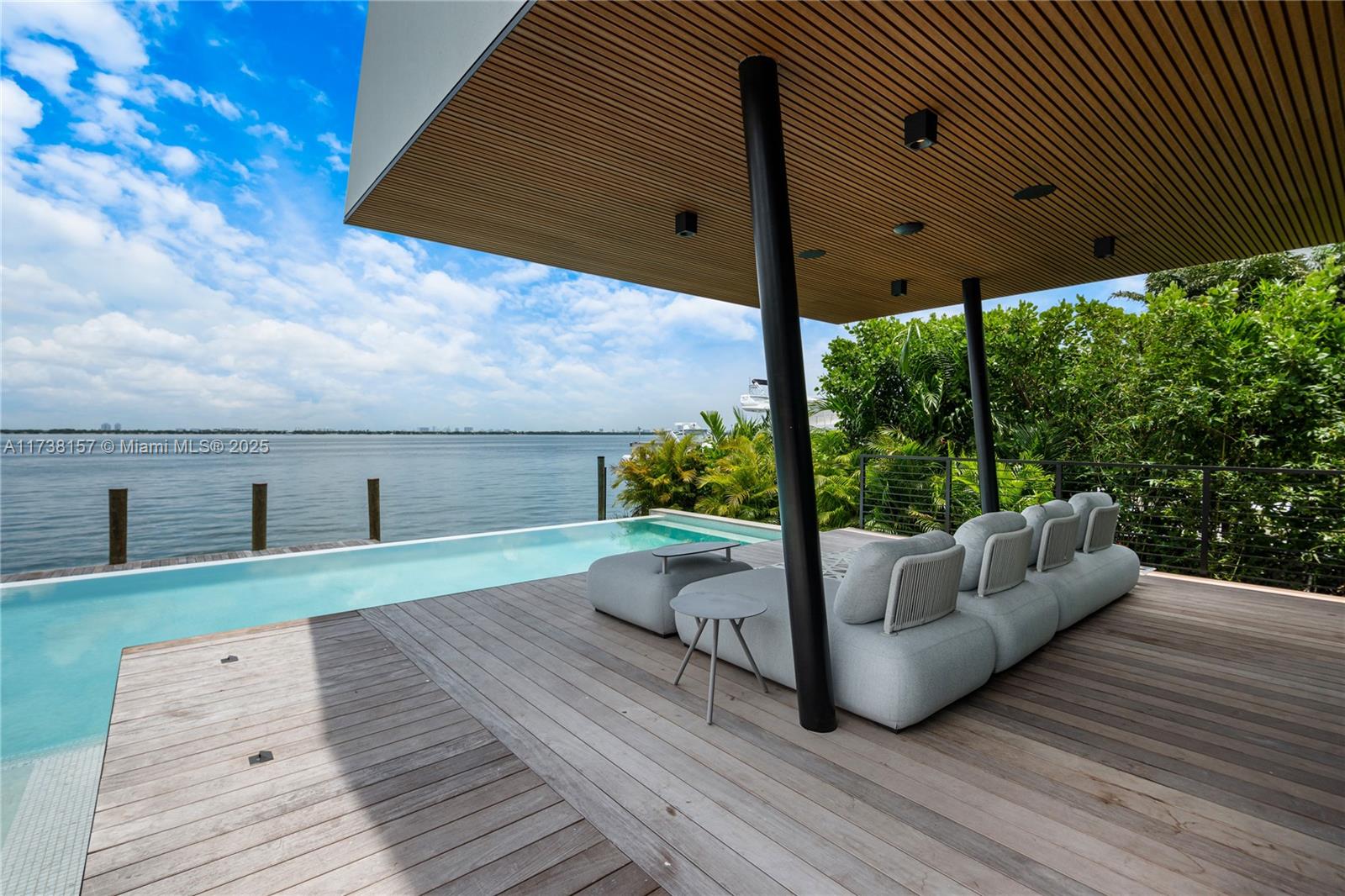 SAN MARCO - Residential Lease