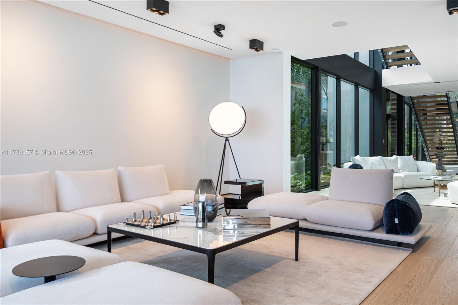 SAN MARCO - Residential Lease