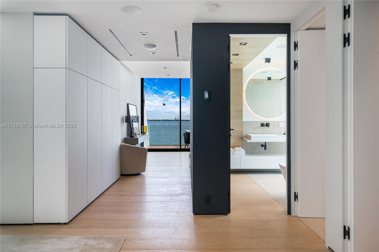 SAN MARCO - Residential Lease