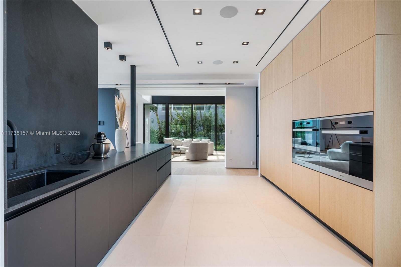 SAN MARCO - Residential Lease