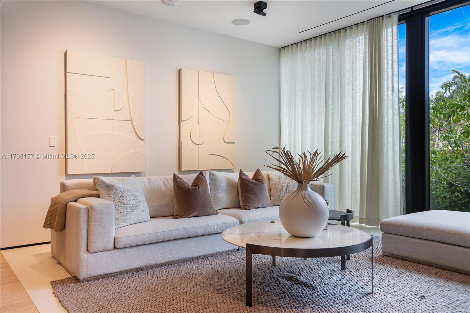 SAN MARCO - Residential Lease