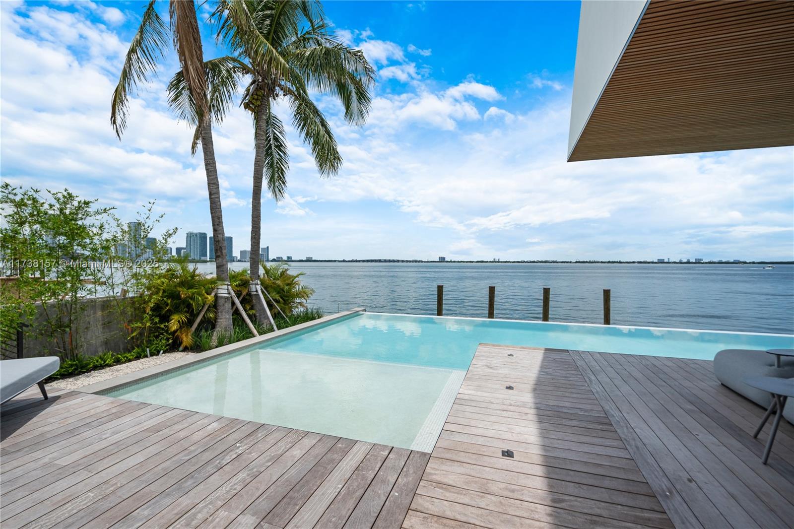 SAN MARCO - Residential Lease