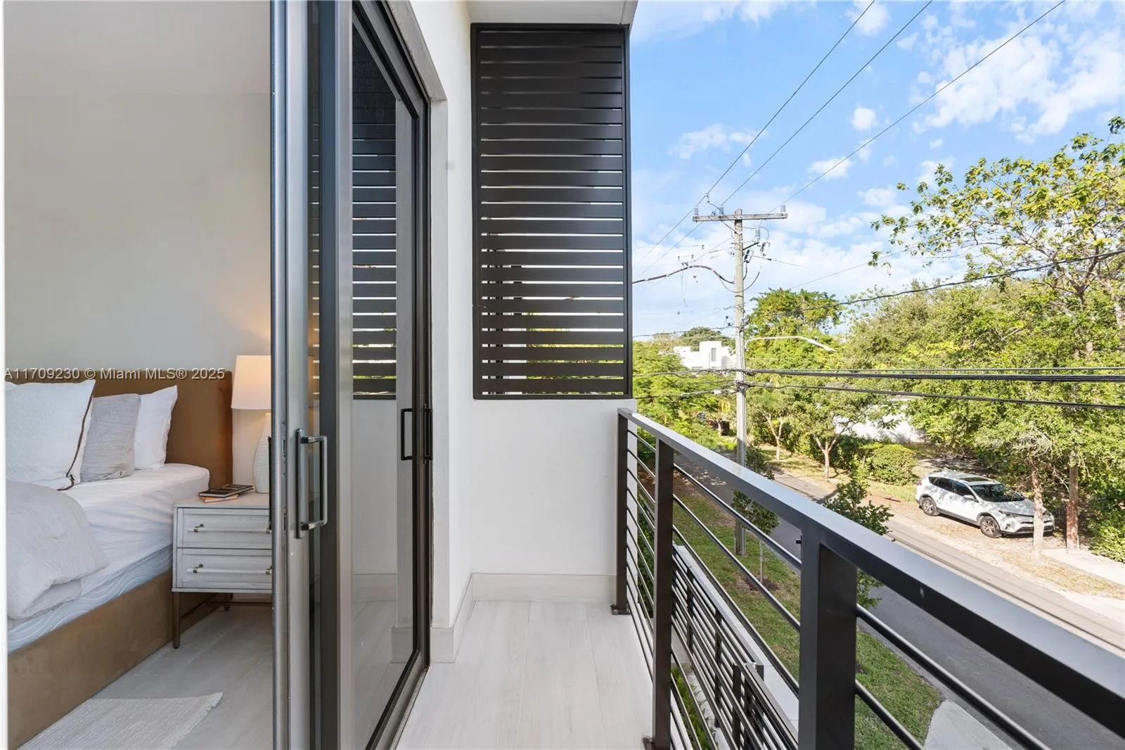 Miami, Florida 33133, United States, 4 Bedrooms Bedrooms, ,4 BathroomsBathrooms,Residential,Active,25907