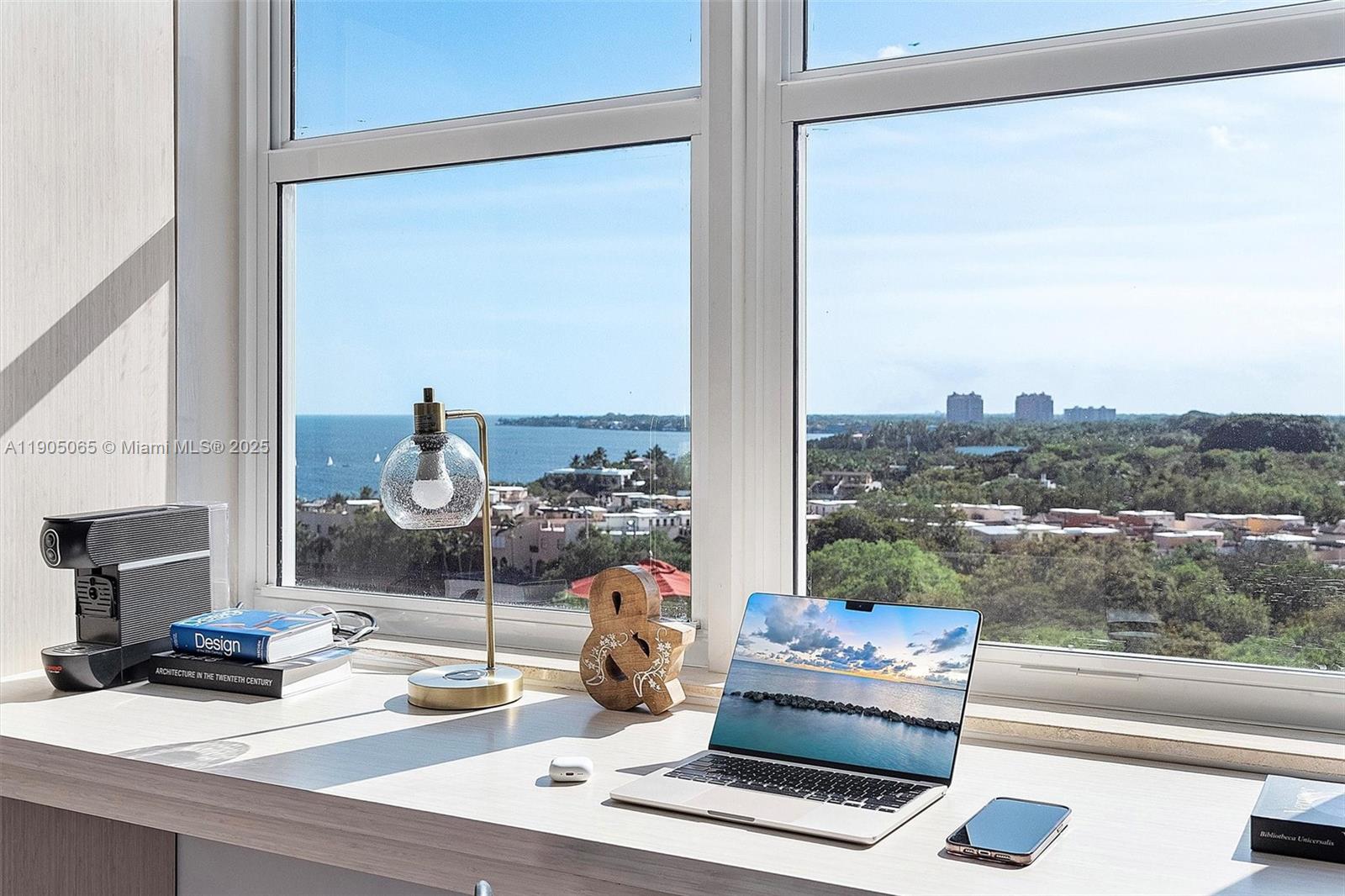 MUTINY PARK CONDO - Residential