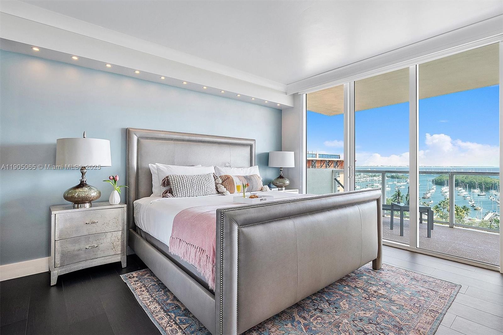 MUTINY PARK CONDO - Residential