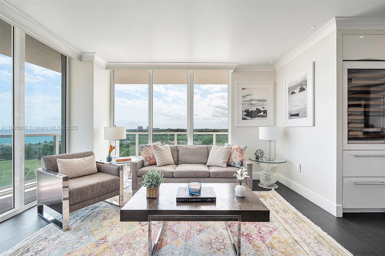 MUTINY PARK CONDO - Residential