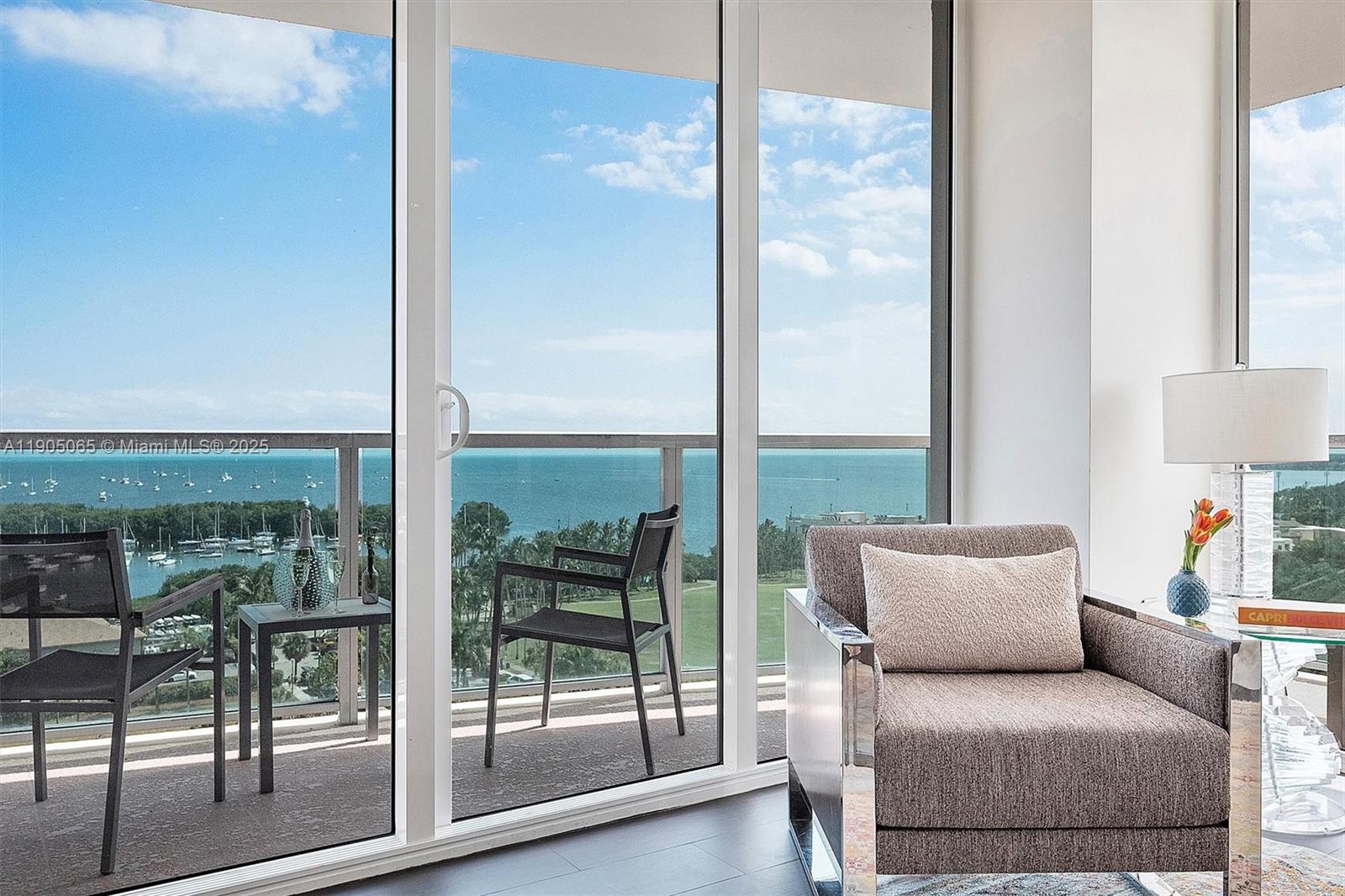 MUTINY PARK CONDO - Residential