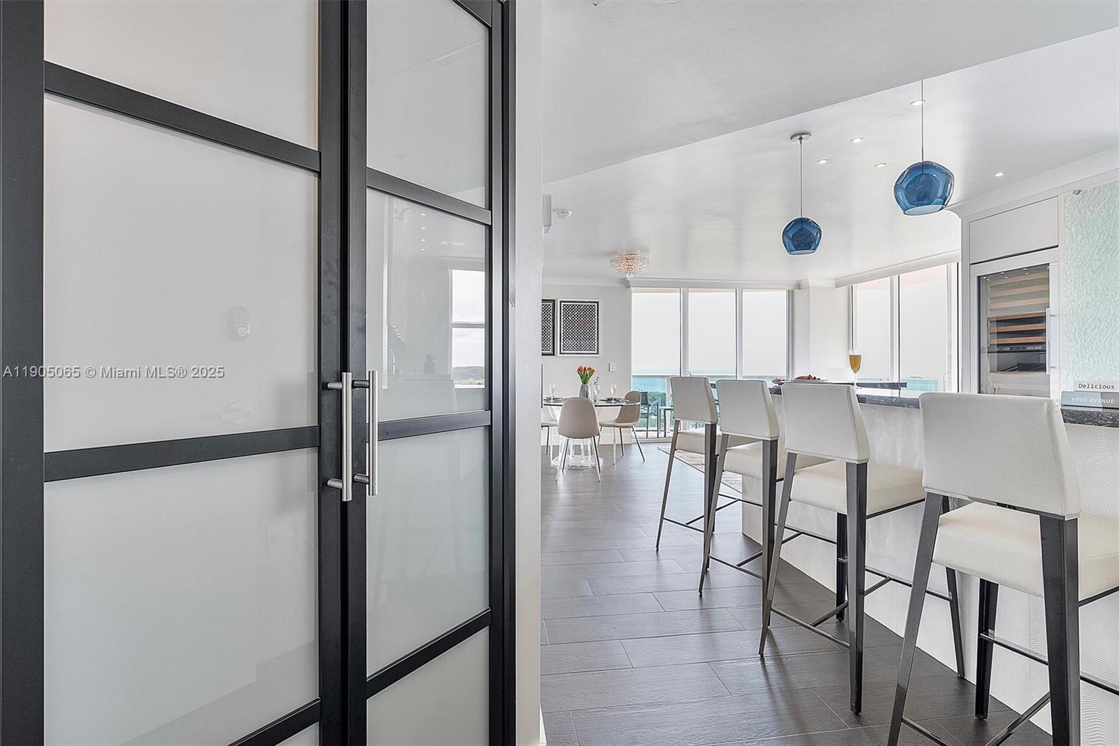 MUTINY PARK CONDO - Residential