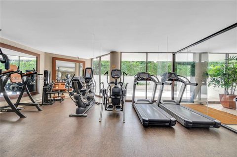 Tiny photo for 2800 Island Blvd #603, Aventura, FL 33160 (MLS # A12006483)