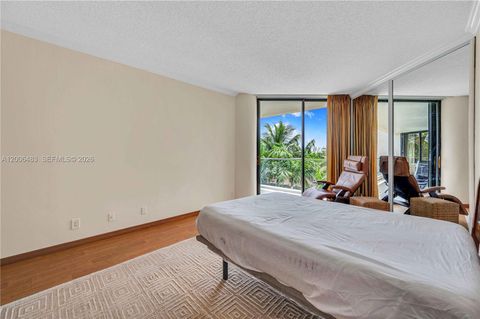 Tiny photo for 2800 Island Blvd #603, Aventura, FL 33160 (MLS # A12006483)