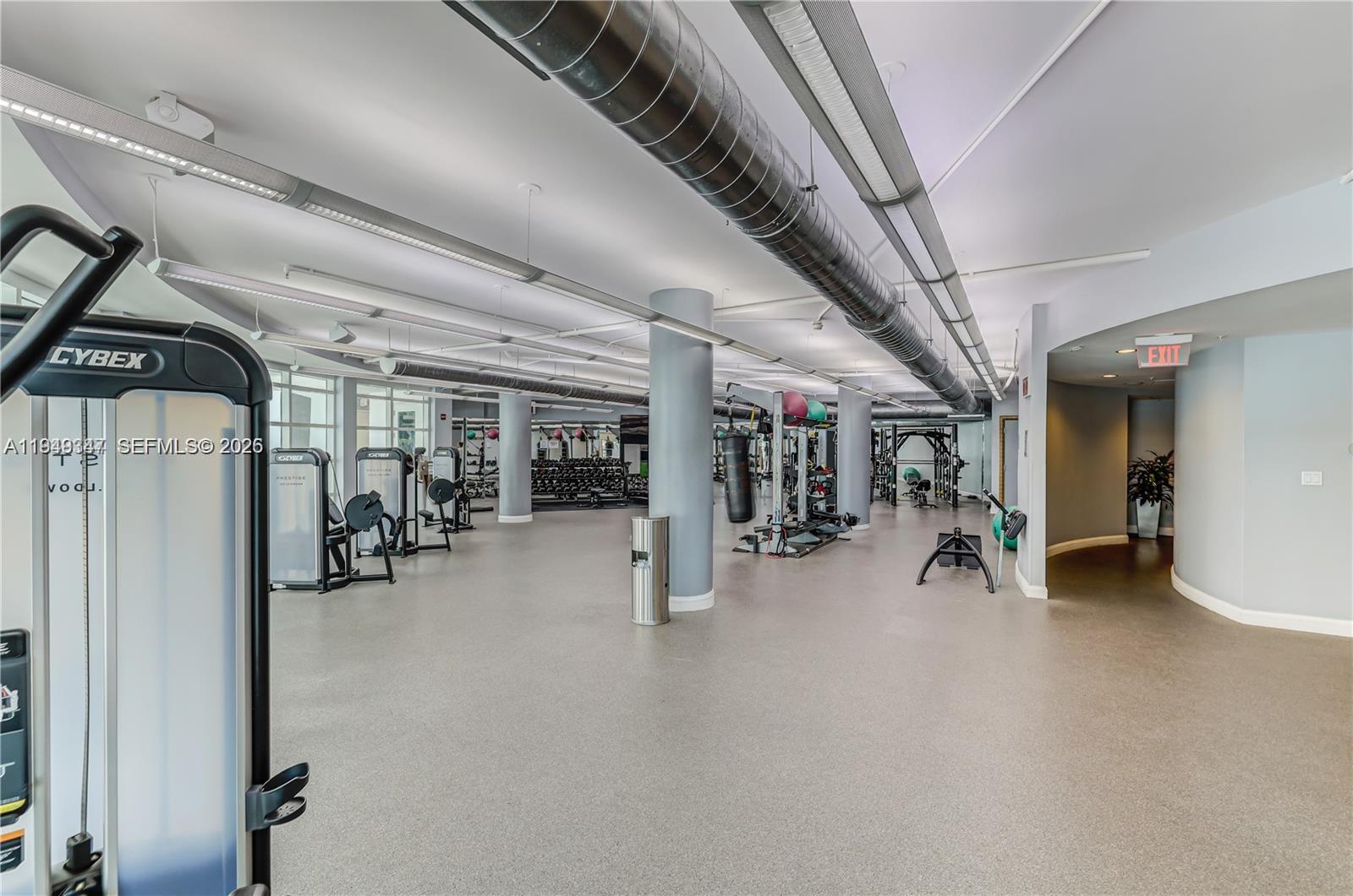 VIZCAYNE SOUTH CONDO - Residential