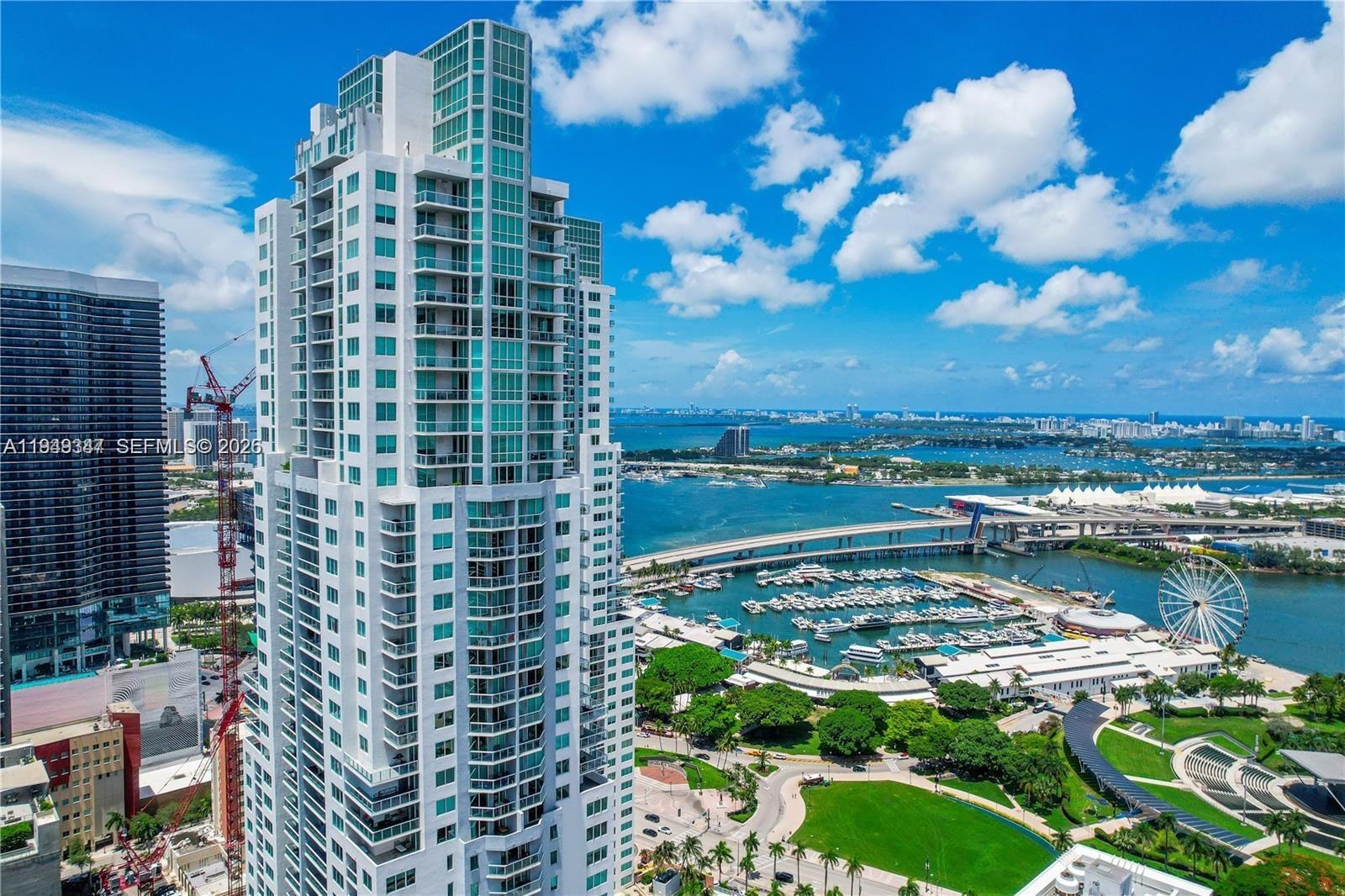 VIZCAYNE SOUTH CONDO - Residential