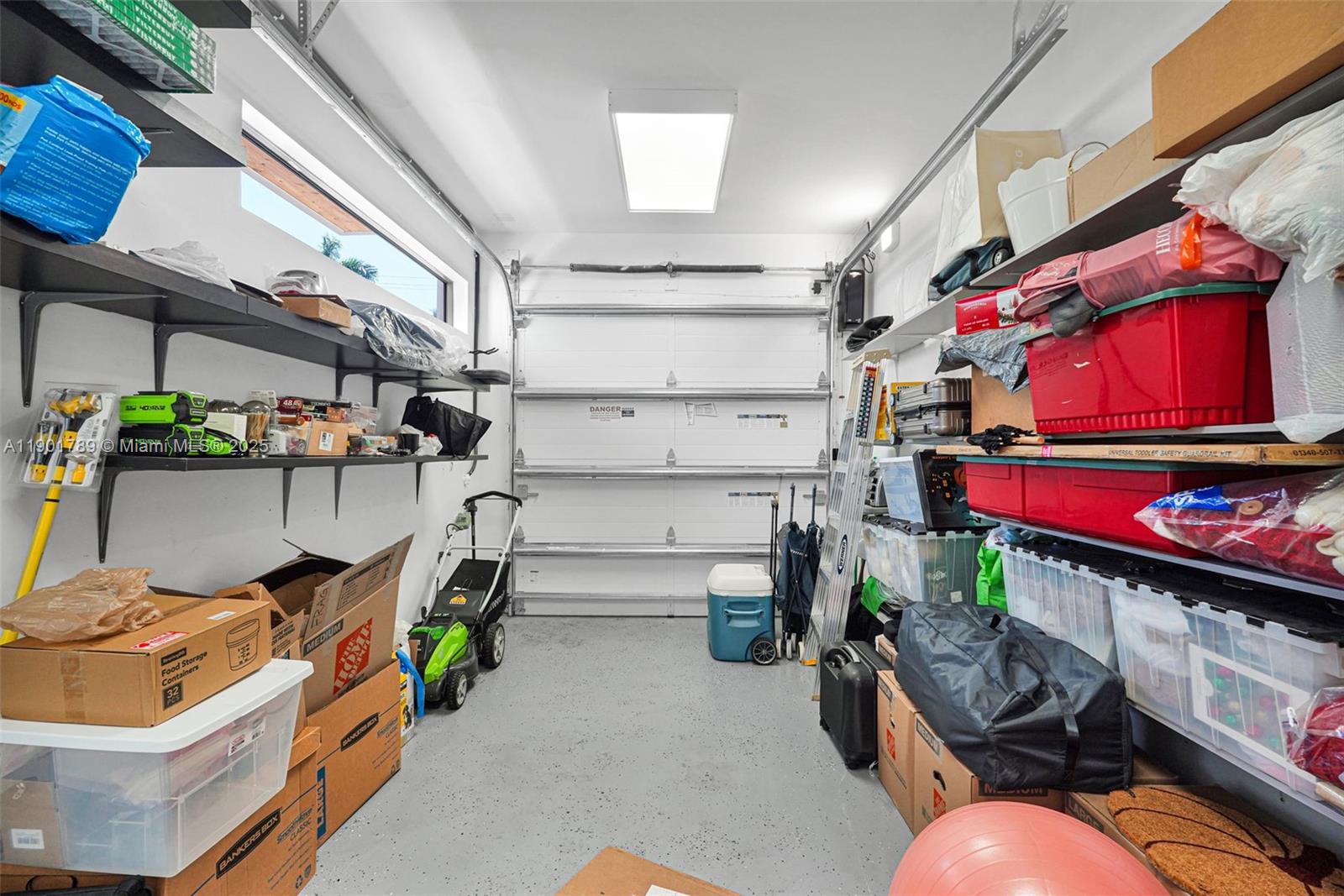 MODERN TOWN CONDO - Residential Lease