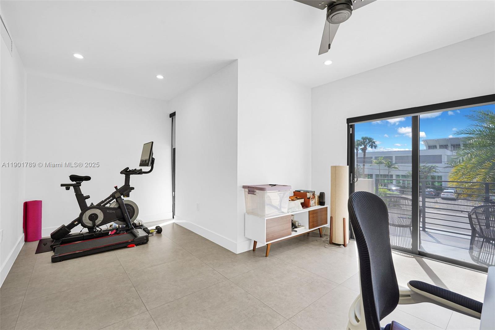 MODERN TOWN CONDO - Residential Lease