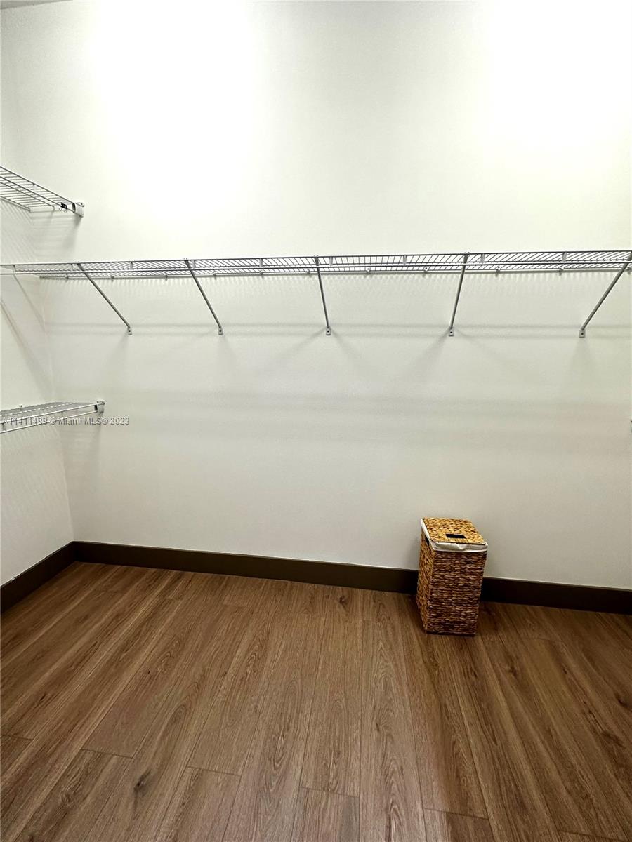 CRESTVIEW WEST - Residential Lease