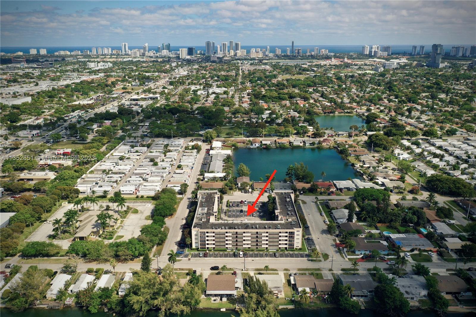 PARKSIDE TOWERS CONDO - Residential