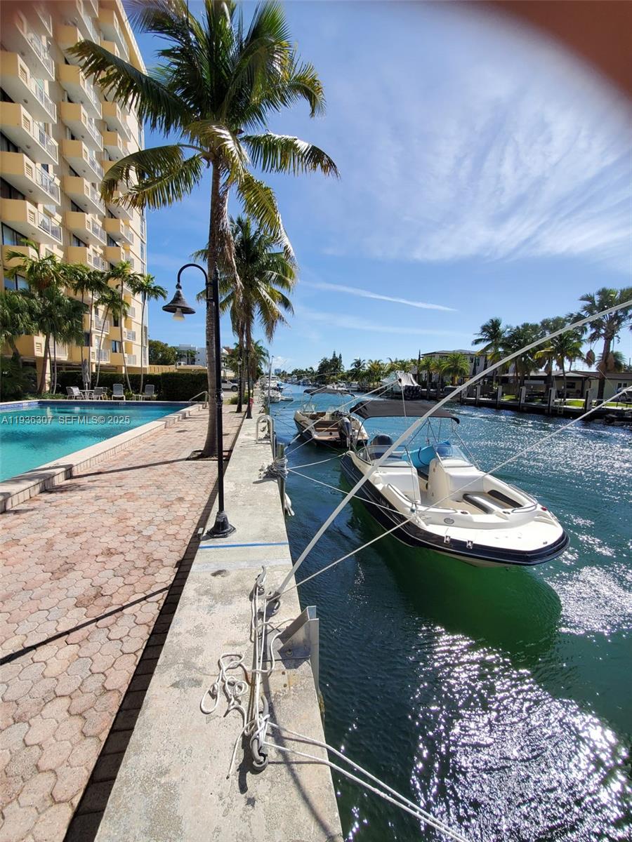 VECINO DEL MAR CONDO - Residential