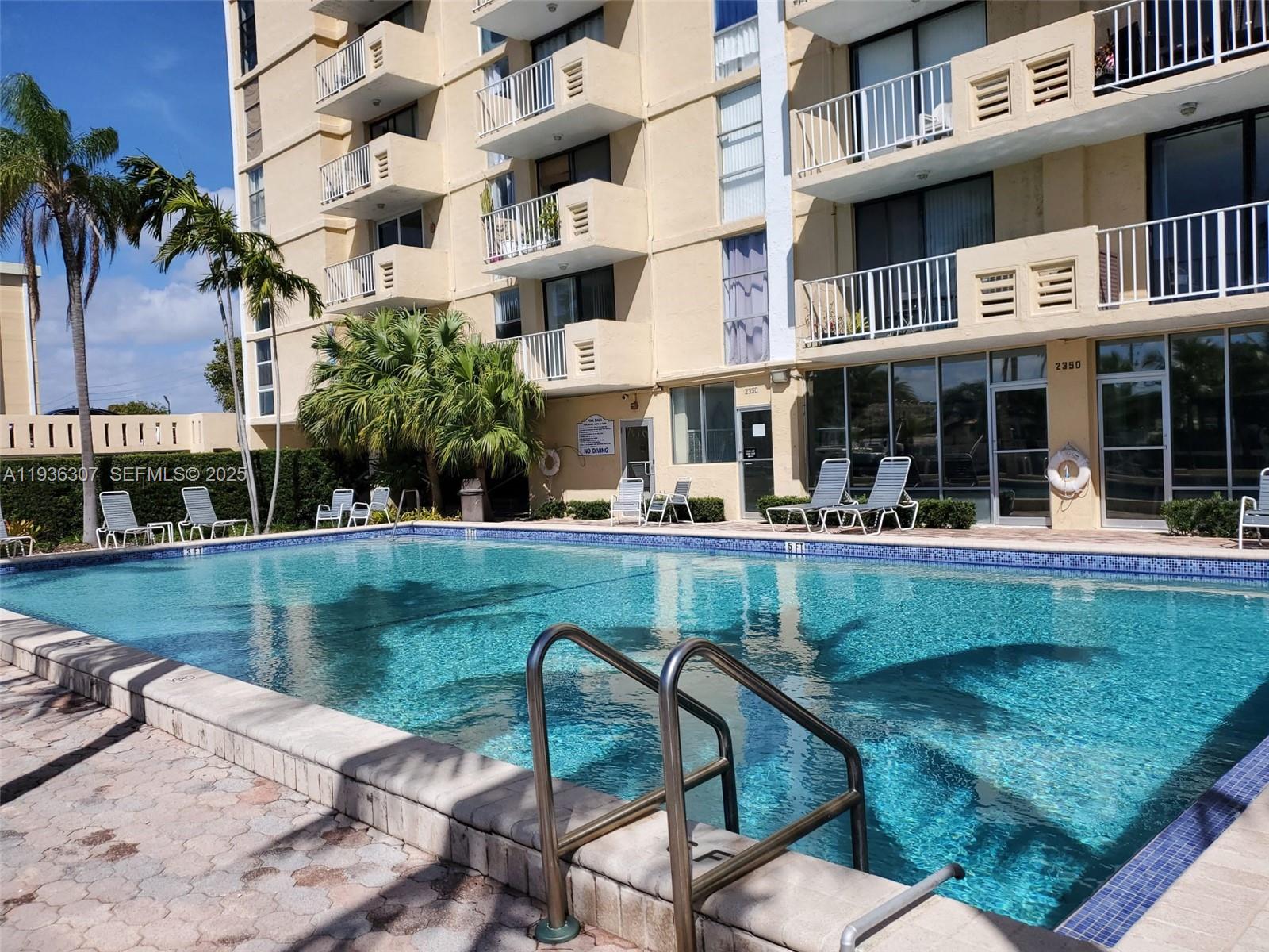 VECINO DEL MAR CONDO - Residential