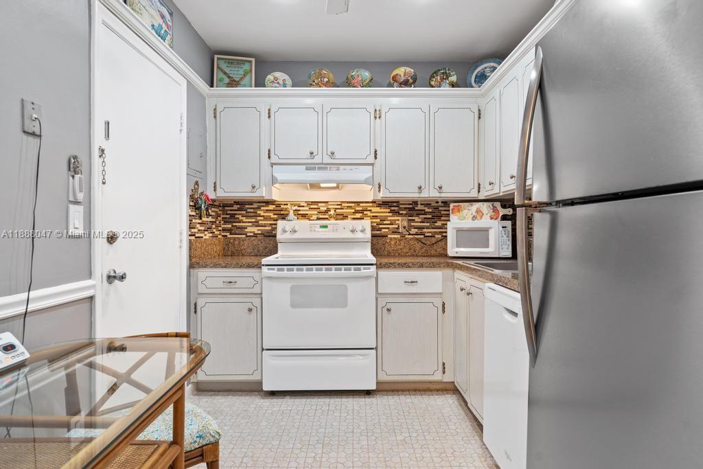 VIRGINIAN APARTMENTS - Residential