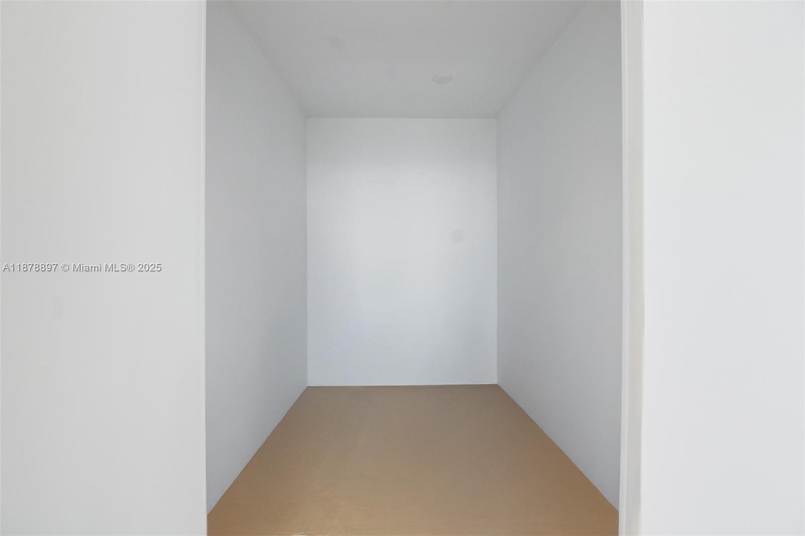 MIRASOL OCEAN TOWERS COND - Residential