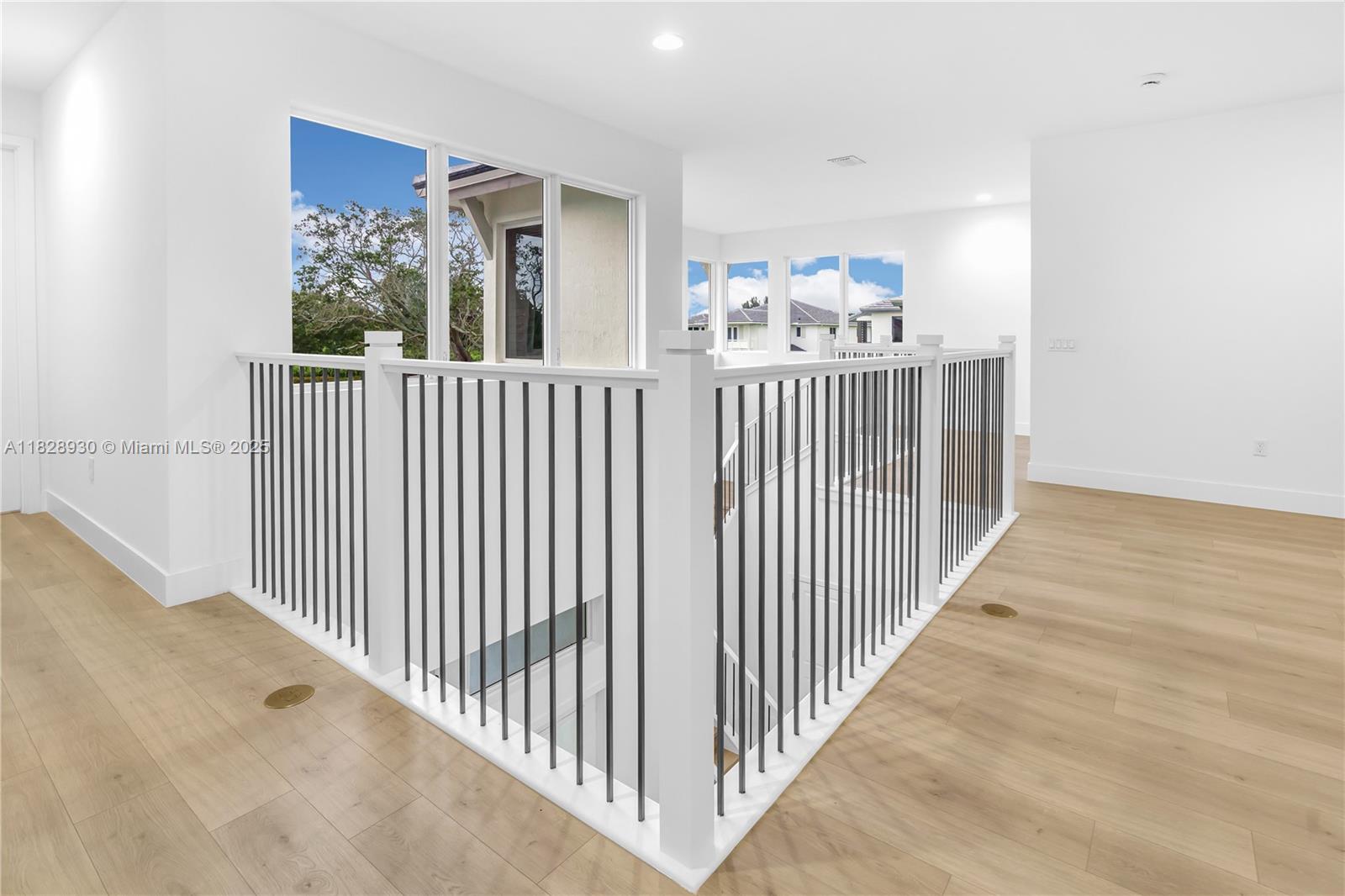 BRISTOL RESERVE - Residential