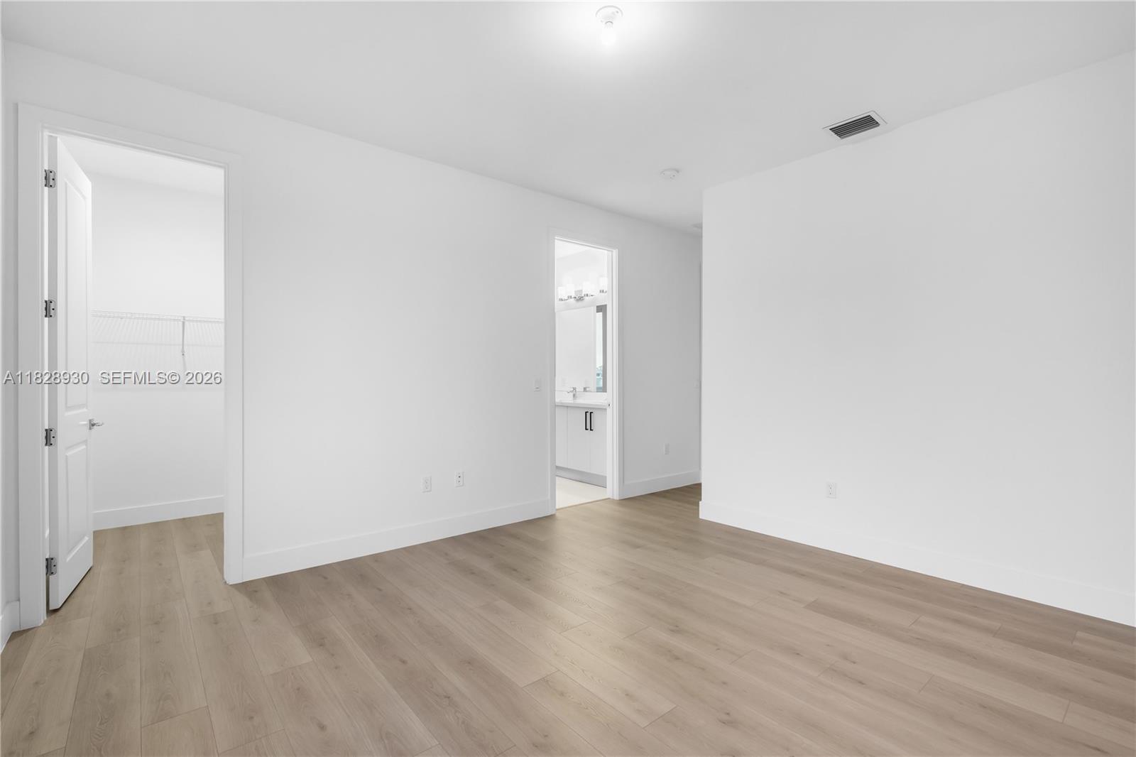 BRISTOL RESERVE - Residential