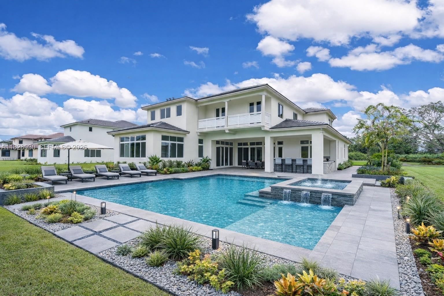 BRISTOL RESERVE - Residential