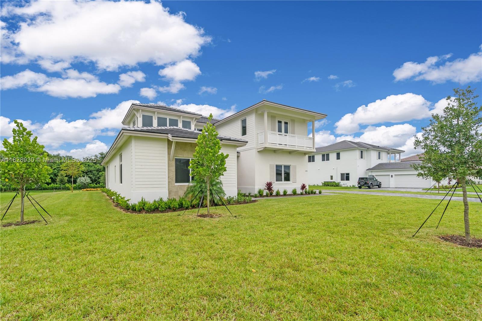 2210 SW 122nd Ter