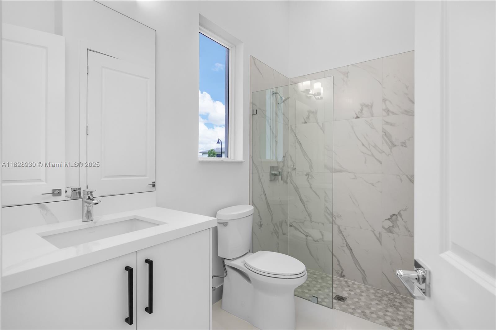 BRISTOL RESERVE - Residential