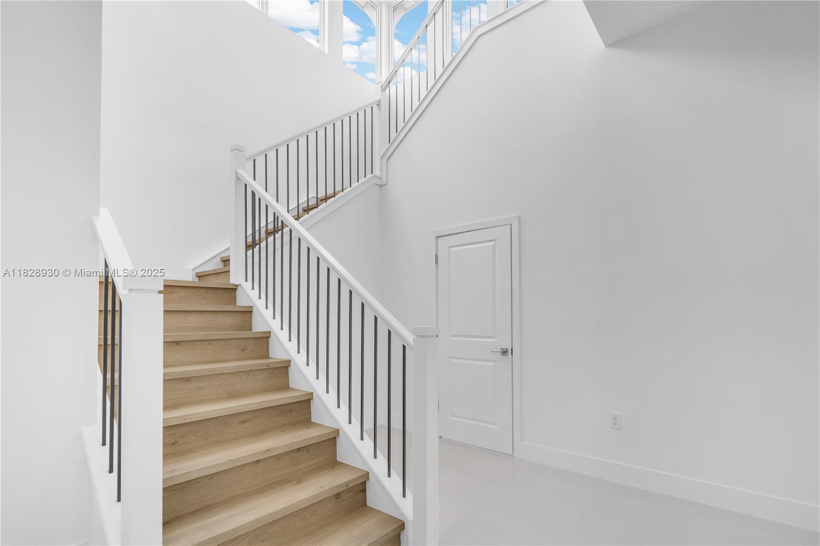 BRISTOL RESERVE - Residential