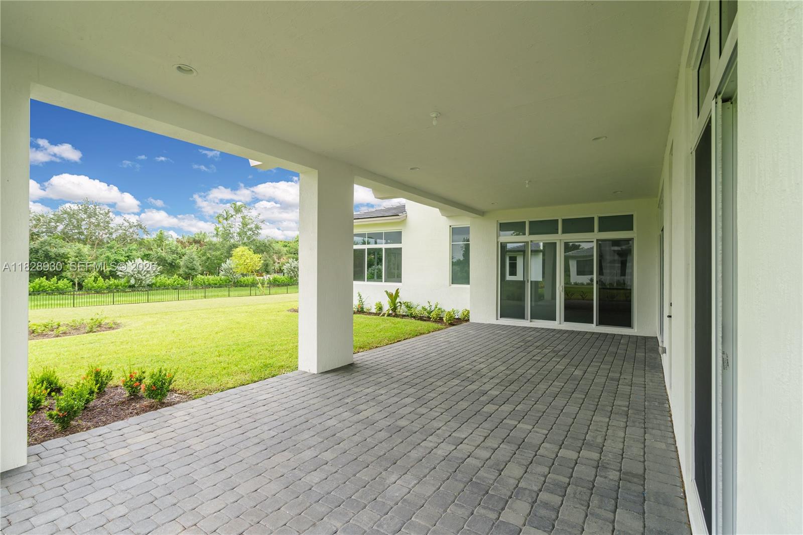 BRISTOL RESERVE - Residential